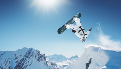 开云APP-约基奇统治年度焦点之战！公牛翻盘快船背后的篮球智慧