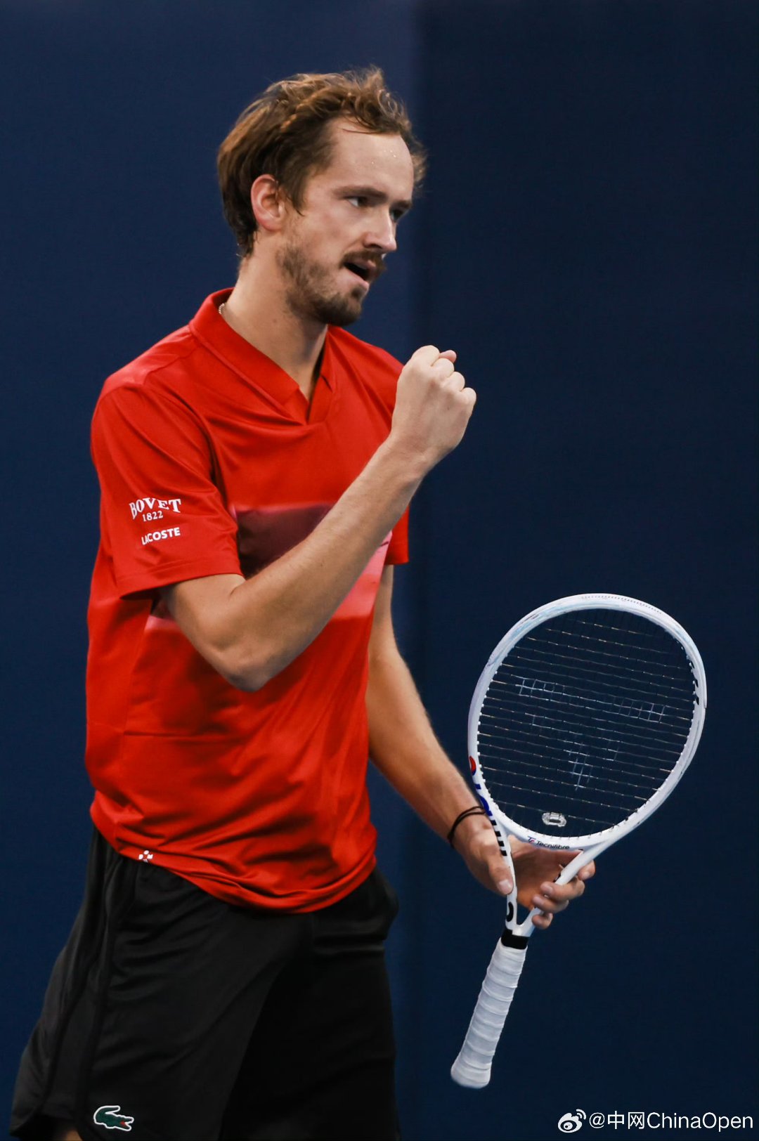 拉沃尔杯逆转法网,梅德韦杰夫带队取胜 拉沃尔杯逆转法网,梅德韦杰夫带队取胜