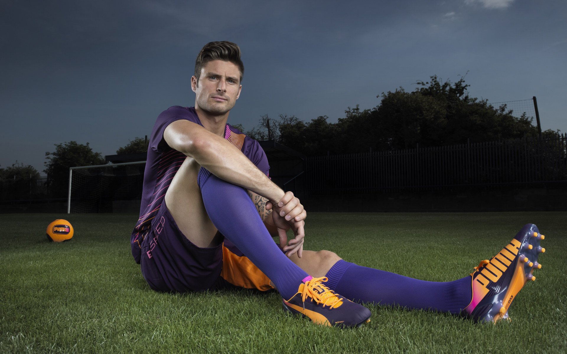 卢卡库惊艳四座，AC米兰防守锁死塞内加尔，一场战术与意志的完美交响