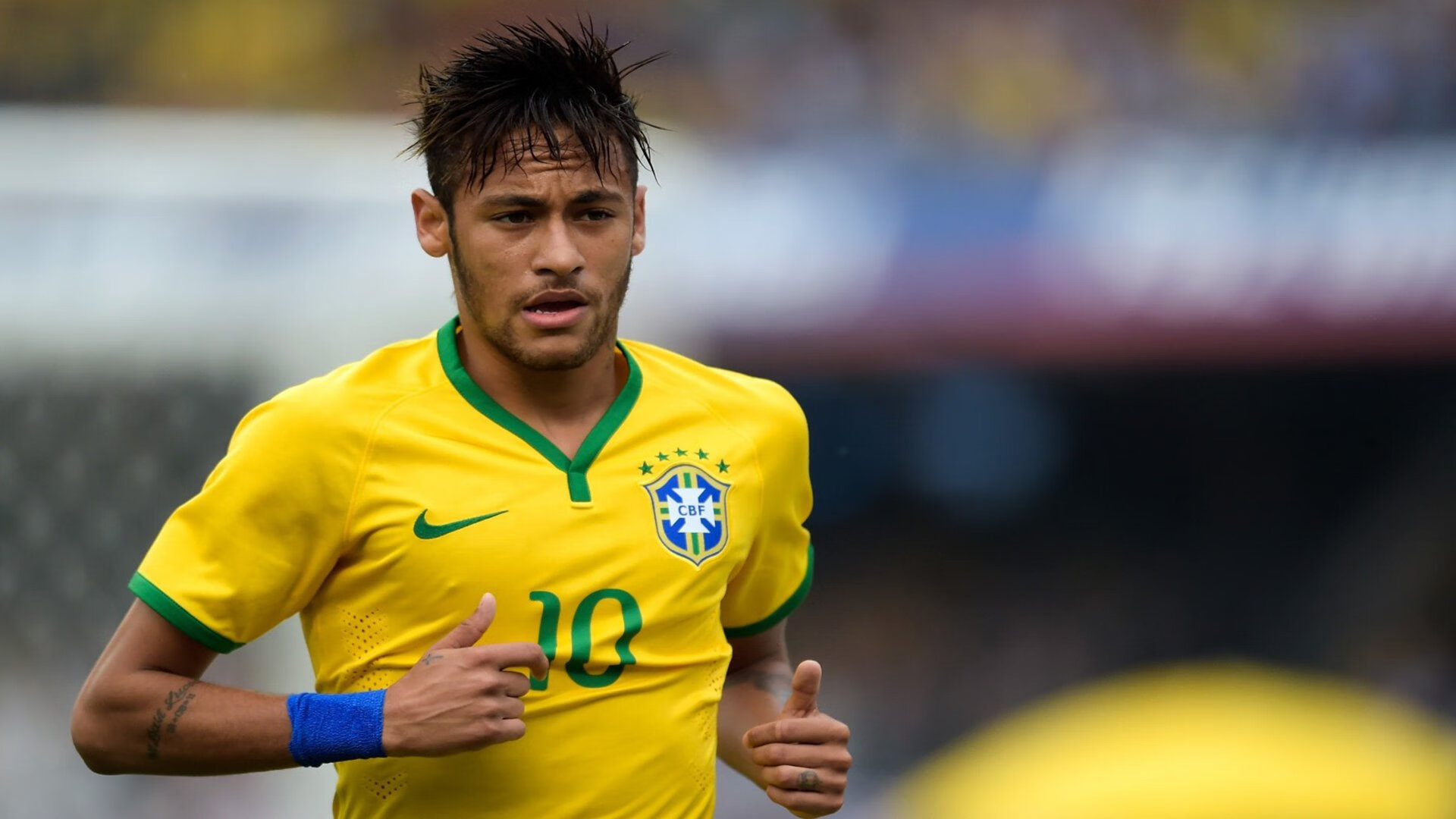 西甲国家德比之夜，莱万完成自我救赎